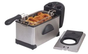 lot 20672 image: Elite Gourmet - 3.5Qt. Deep Fryer with Timer & Thermostat - Stainless Steel