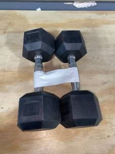 lot 9893 image: Rubber Encased Hex Dumbbell Hand Weights  15 pound- Pair  30 Pounds Total