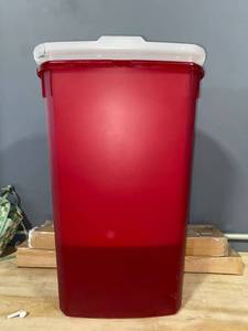 lot 9903 image: IRIS Wrapping Paper Storage Gift Wrap Bin 40-Inch PearlRed (Cracked)