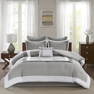 lot 9918 image: Comfort Spaces Malcom 7 Piece Comforter Set King, Gray