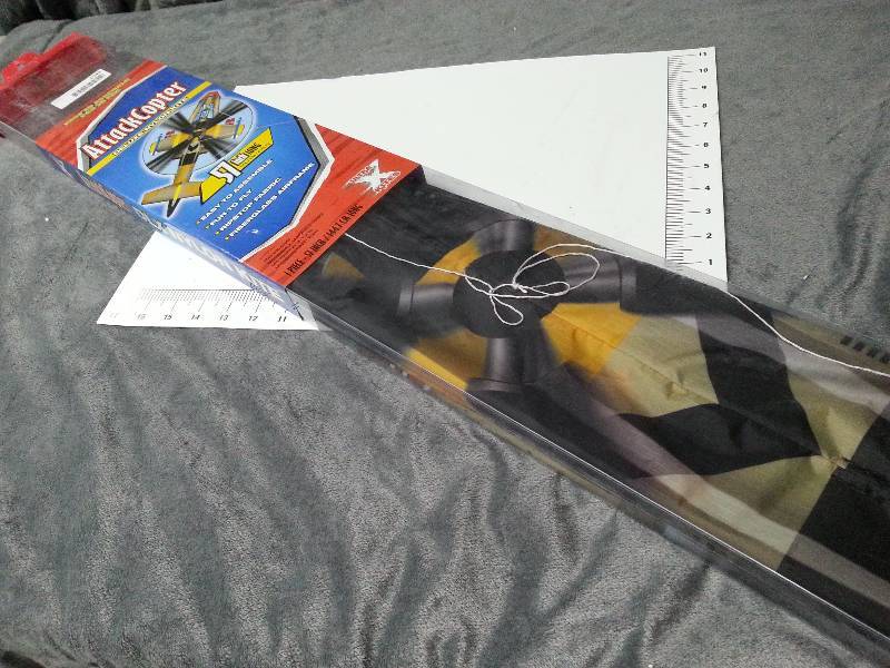 lot 1049 image: Attack Copter 57 inch long Deluxe Nylon Kite ready to assemble and fly