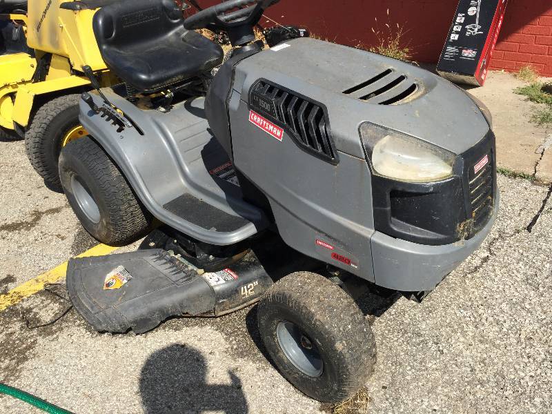 lot 1140 image: Craftsman 420cc 42 7-Speed LT1500