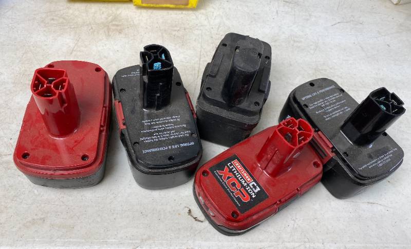 lot 10999 image: Lot of Various Rechargeable Tool Batteries&nbsp