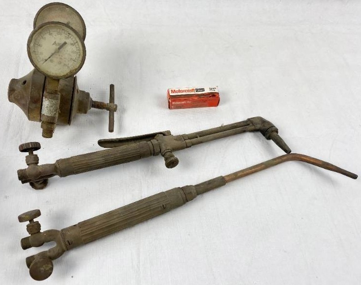 lot 6233 image: Welding Gauges, Welding Torches and a spark plug