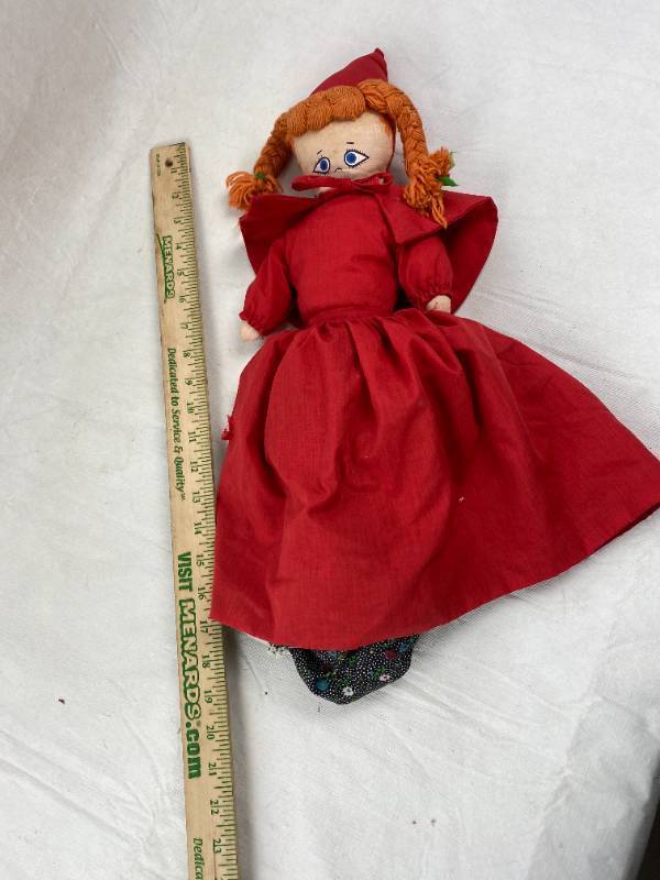 lot 6256 image: Vintage Little Red Riding Hood Story Doll - Flips to Show Grandma and the Big Bad Wolf&nbsp