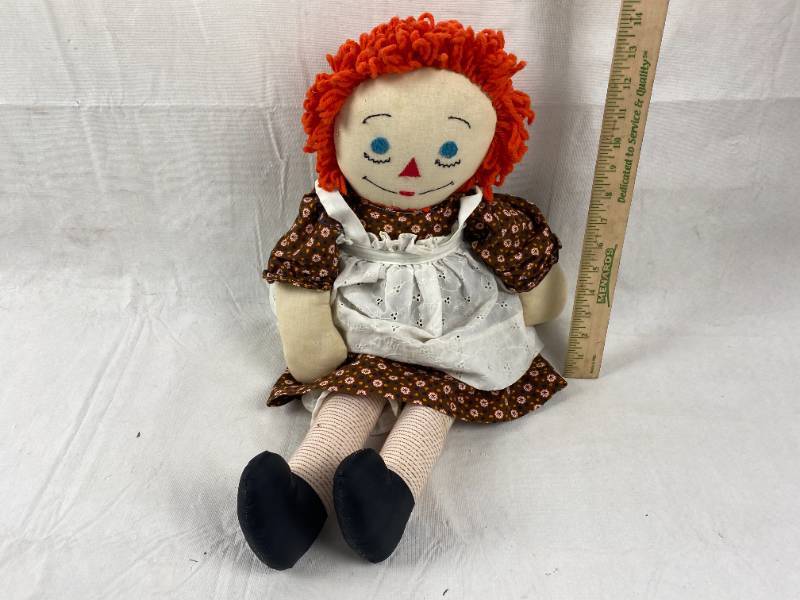 lot 6257 image: Vintage Raggedy Ann Doll So Cute