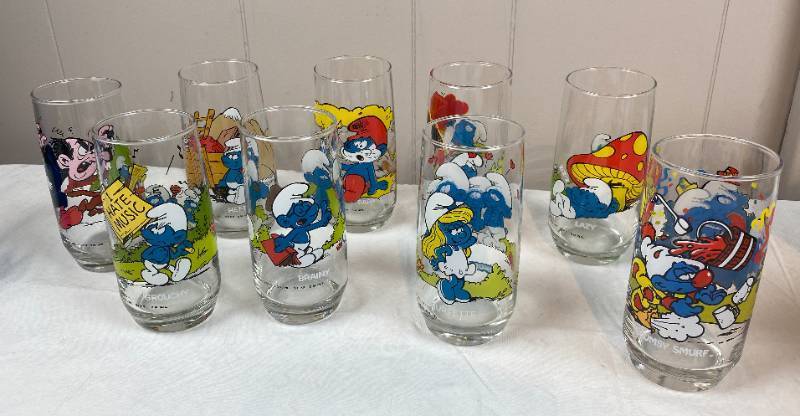 lot 6311 image: Lot of 9 1982 Smurf Drinking Glasses - Peyo - Hey Papa Smurf