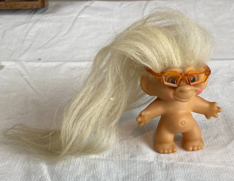 lot 6337 image: Original Vintage DAM Collectible Troll Doll - w Original Glasses and Awesome hair