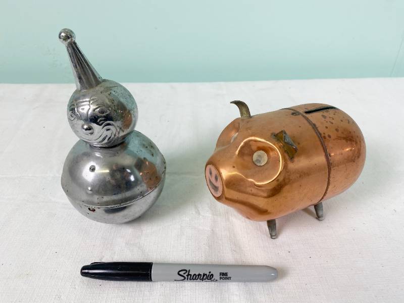 lot 6372 image: Lot of 2 Vintage Metal Coin Banks - Clown and Pig NEAT