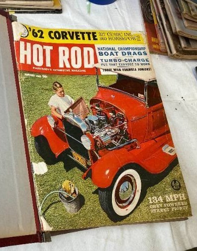 lot 6396 image: Vintage HOT ROD Magazines - 1962 Complete Year - Hard Bound WOW