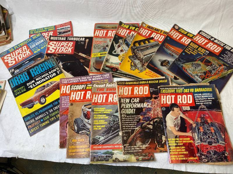 lot 6398 image: Vintage HOT ROD Magazines - 1966  Mid 60s - So Classic Lots of GREAT Advertisements