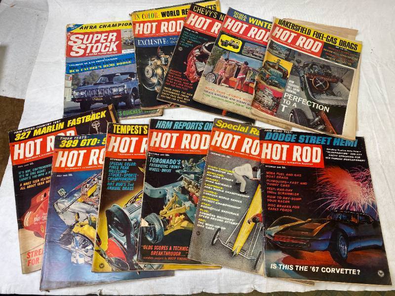 lot 6400 image: Vintage HOT ROD Magazines - 1965  Mid 60s - So Classic Lots of GREAT Advertisements