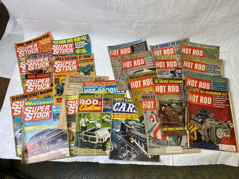 lot 6402 image: Vintage HOT ROD and SUPER STOCK Car Racing Magazines - 1968  Late 60s - So Classic Lots of GREAT Advertisements