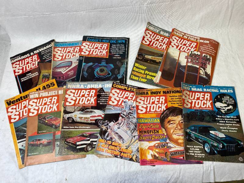 lot 6412 image: Vintage SUPER STOCK CAR RACING Magazines - 1971 Early 1970s - WOW Lots of Great Advertisements and COOL Cars