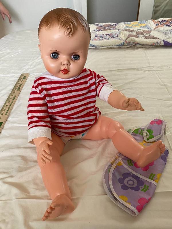 lot 9434 image: Vintage UNEEDA Baby Doll - 10 - Life Size Big baby