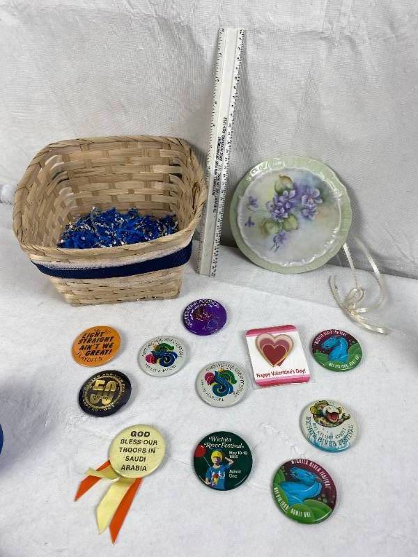 lot 9449 image: Lot of Vintage Wichita River Festival Buttons, Wichita Wings Playoffs, Basket, Pretty Vintage Hanging Plate and More