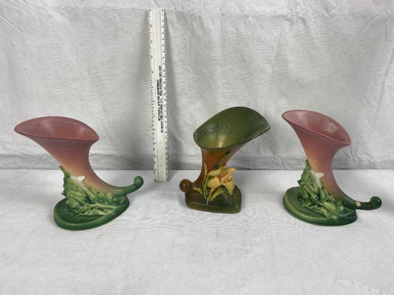 lot 9450 image: Lot of 3 Antique Pottery Pieces - Cornucopias - All have been repaired - but still very pretty