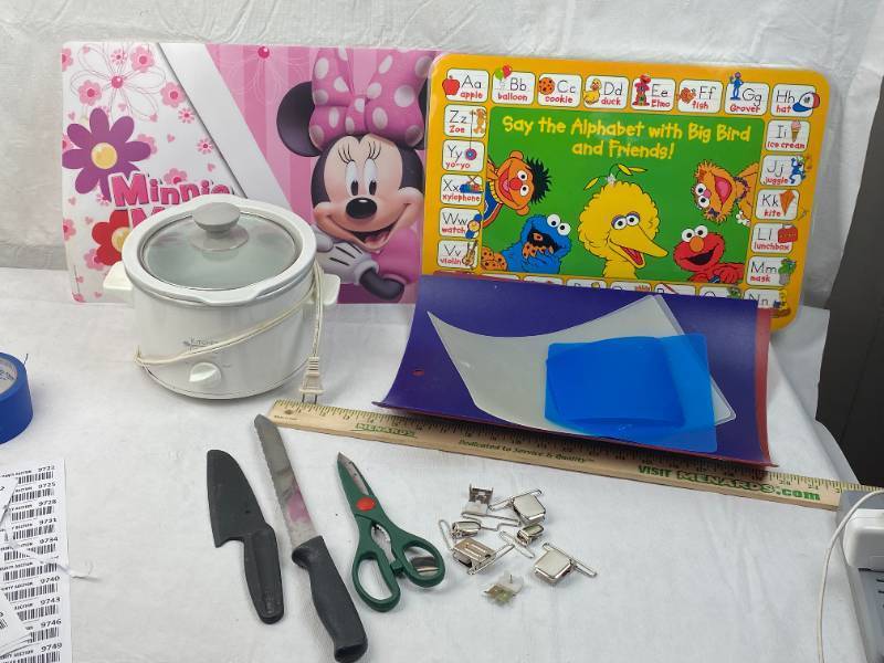 lot 9508 image: Kitchen Lot of Cutting Boards  Utensils, Small Crock and 2 Childs Placemats - NEAT