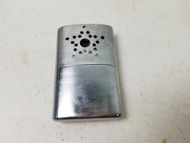 lot 9538 image: Vintage Hand Warmer