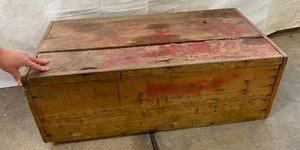 lot 6254 image: Vintage LARGE Wooden Box w Metal Handles and Hinge Chain