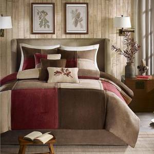 lot 5598 image: Madison Park Jackson Blocks Faux Suede Queen Comforter, 90in x 90in