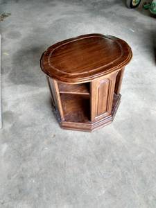 lot 12 image: beautiful side table with adjustable shell 25 inches long 20 in wide 23 in tall