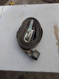 lot 39 image: heavy duty 25 ft 2-in tie down