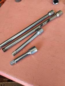 lot 77 image: 4 - 14 extensions one thorson two Craftsman and one Taiwan