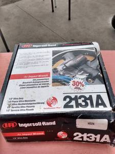 lot 117 image: Ingersoll Rand pneumatic half inch impact 2131a tested works