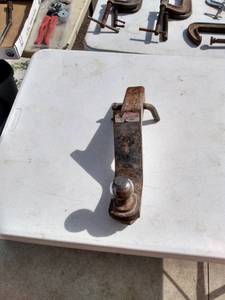 lot 149 image: receiver hitch with 1 and 78 inch ball