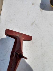 lot 177 image: 4 inch saw vice