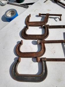 lot 202 image: 4 8 C clamps