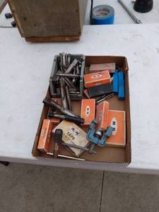 lot 217 image: mixplant of tap and dye tools