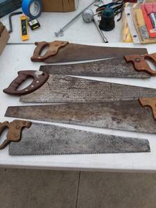lot 224 image: 5 hand saws