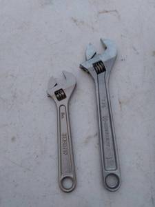 lot 282 image: 2 crescent wrenches