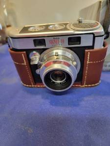 lot 1093 image: Kodak camera and equipment