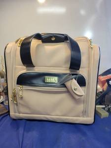 lot 1095 image: Nicole Miller New York bag