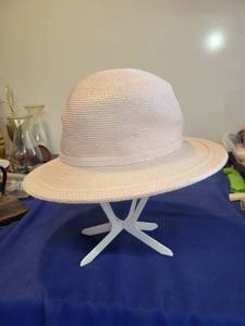 lot 1123 image: Kokin New York hat