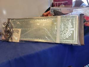 lot 1139 image: Salton hot tray untested