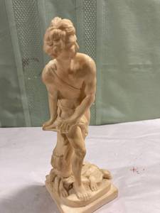 lot 7958 image: Roman statue 9 12 inch high
