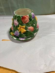 lot 7983 image: 7 inch Yankee candle candle topper and bottom
