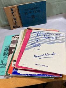 lot 8000 image: Miscellaneous sheet music