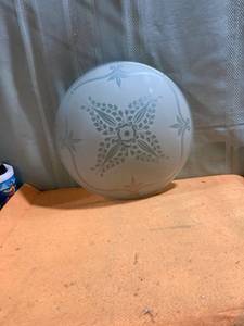 lot 9689 image: 14 12 inch light cover