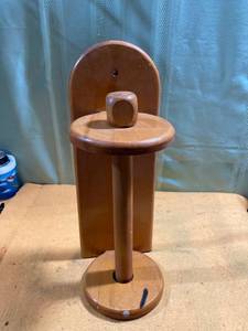 lot 9713 image: paper towel holder wouldn��t can attach to wall
