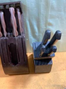 lot 9723 image: Miscellaneous knives