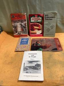 lot 9775 image: Sorted Books