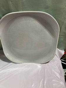 lot 9801 image: 13 inch platter (Russell Wright)