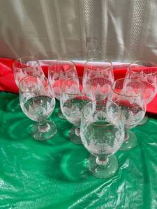 lot 9827 image: set of eight glasses