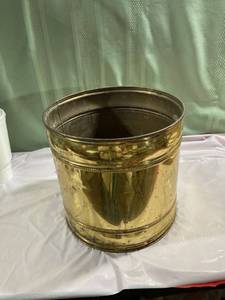 lot 9975 image: 10 12 across 10 high brass planter