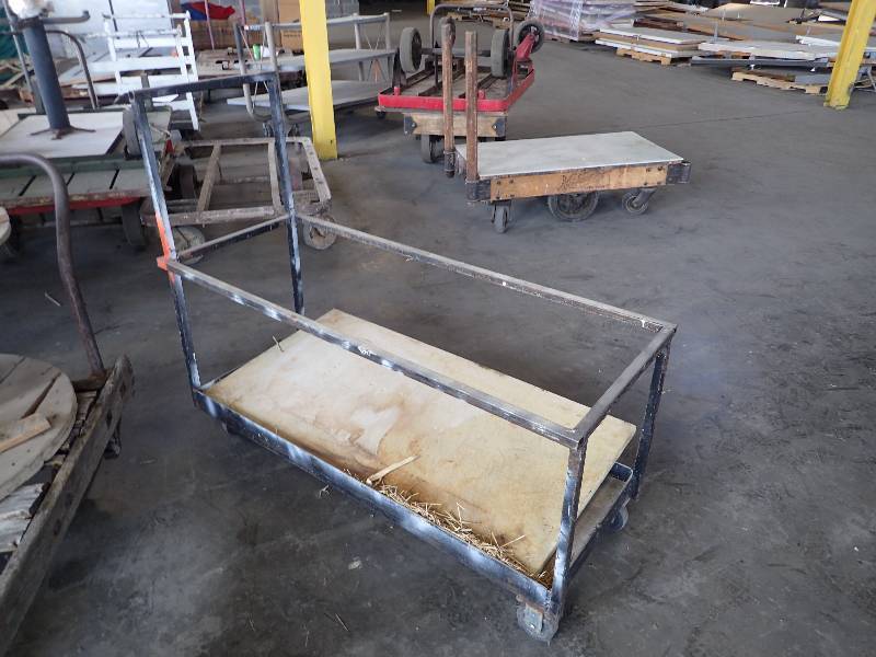 lot 2635 image: Single Tier Metal Cart on Casters